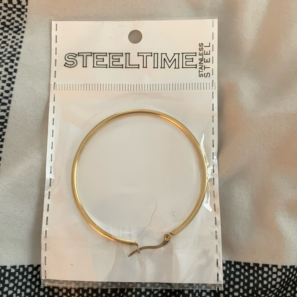 Gold plated hoop earrings-new in packaging